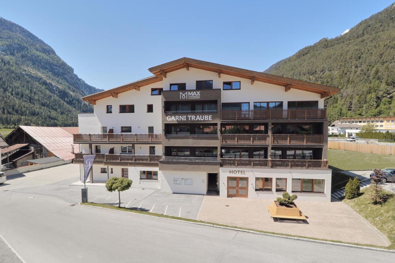 Hotel Traube Pfunds Bagian luar foto