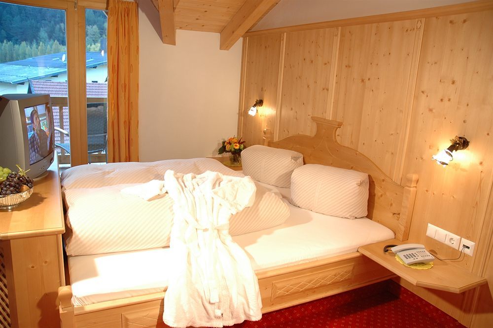 Hotel Traube Pfunds Bagian luar foto